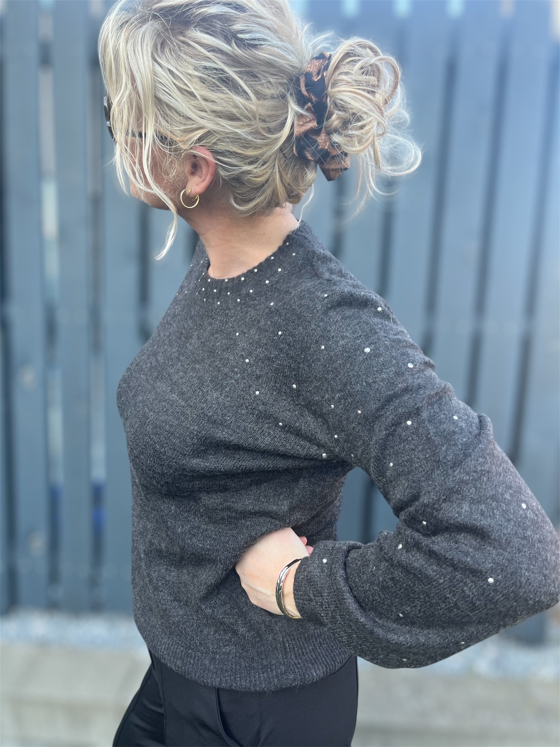 BXOKAMA STUD JUMPER - KNIT